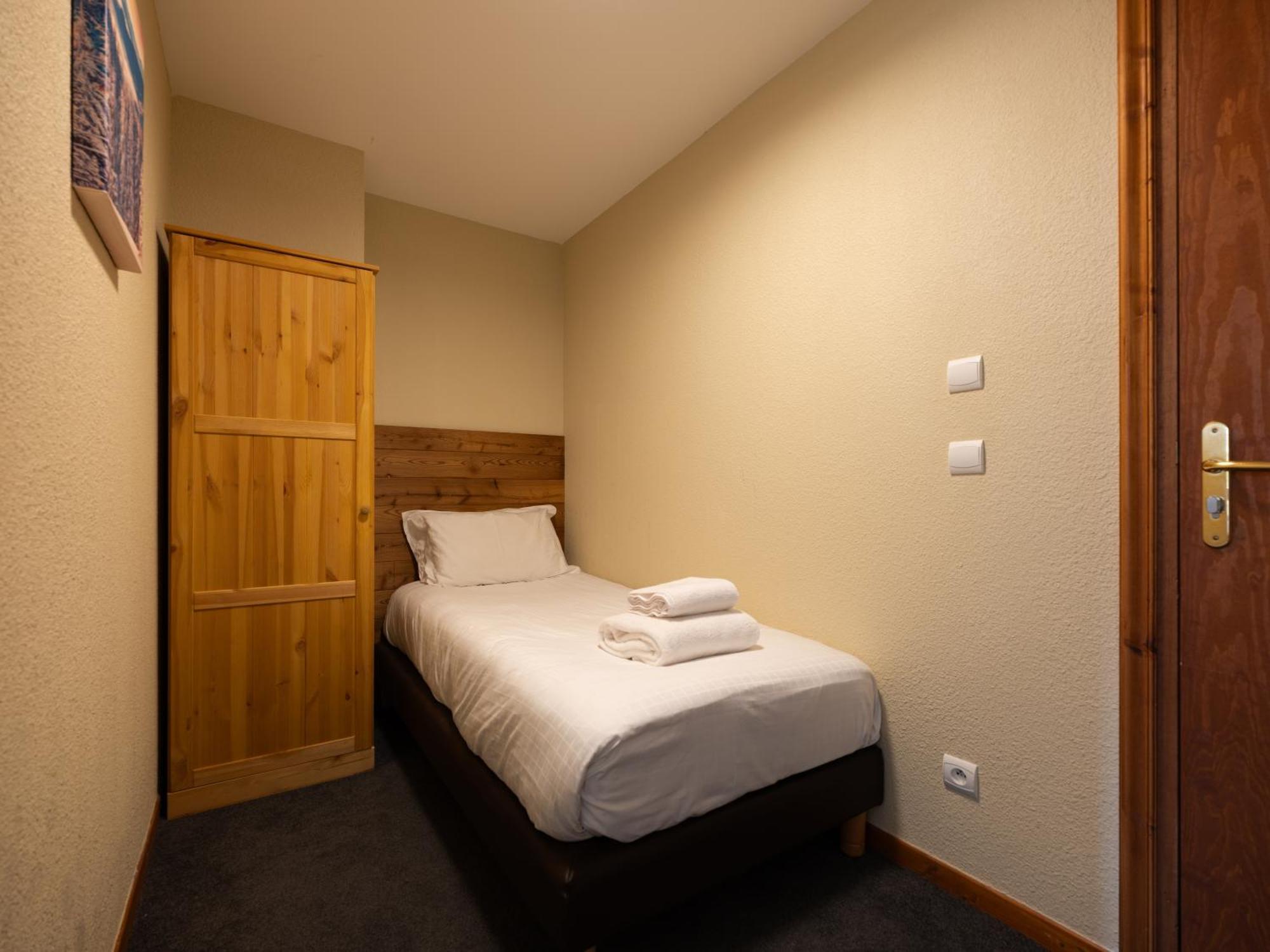 Chalet Hotel Ducs De Savoie วาลดีแซร์ ภายนอก รูปภาพ